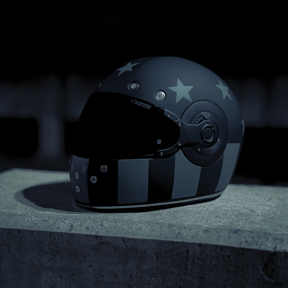 DOT Daytona Retro Full Face Motorcycle Helmet: Vintage Style for Men, Women, & Youth - W/ Captain America Stealth RETRO Daytona Helmets