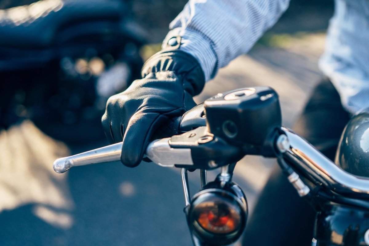 Pursuit Glove Men's Gloves Accessories