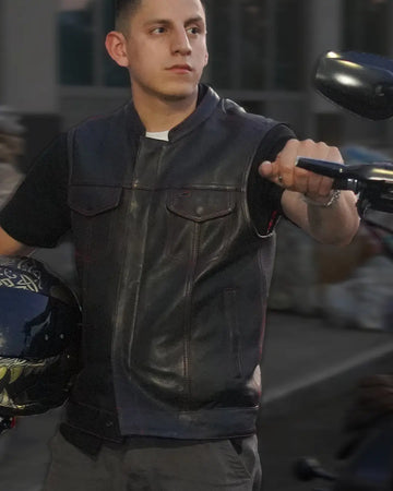 Born Free Men's Motorcycle Leather Vest - Black Stitch