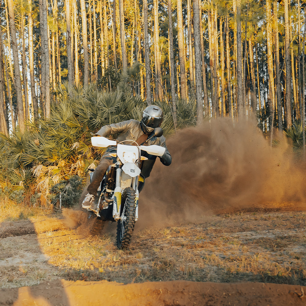 Daytona Glide Modular Motorcycle Helmet - DOT Approved, Bluetooth Ready, Dual Visor, Men/Women/Youth- Silver Metallic GLIDE Daytona Helmets