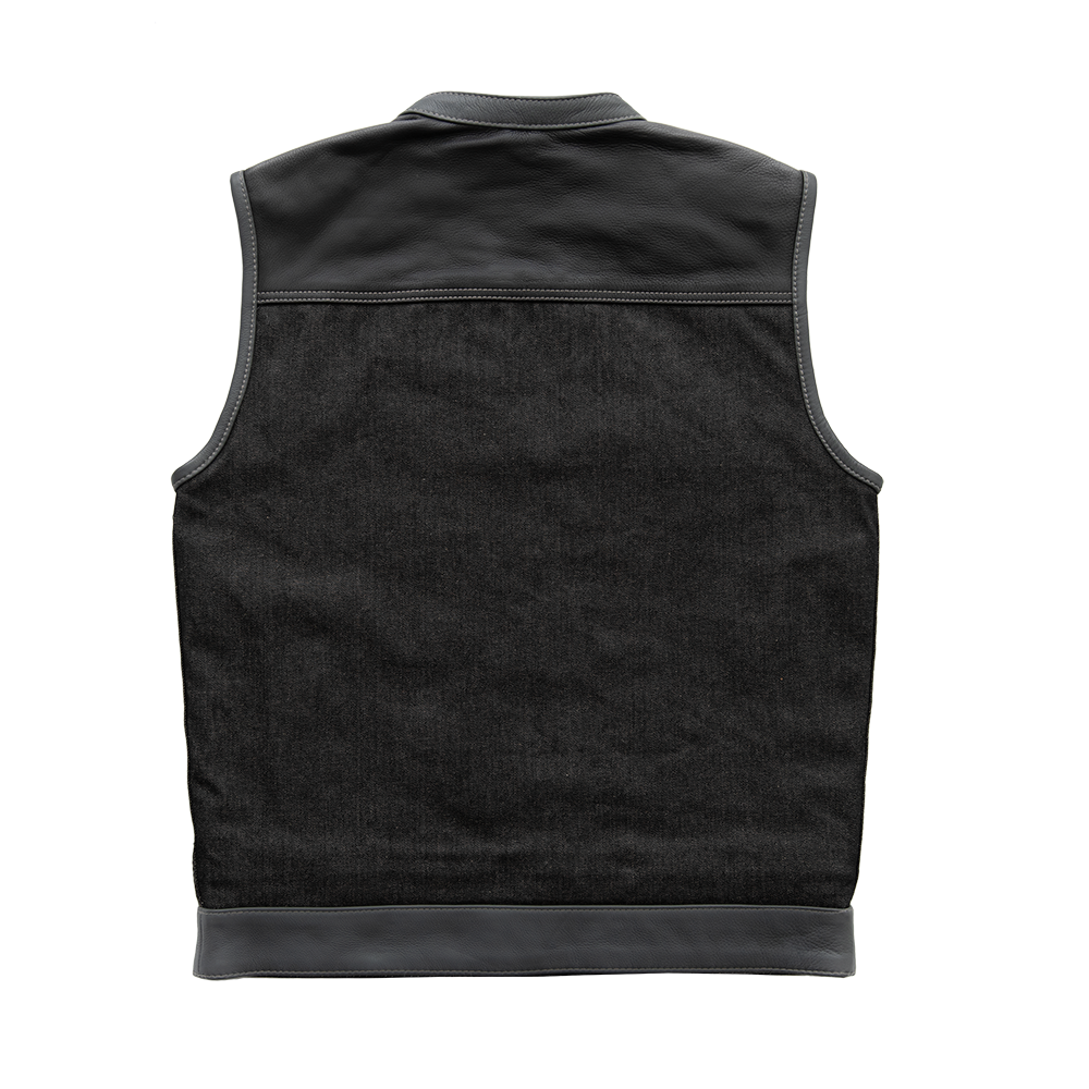 Maniac men vest 90 L size premium branded only in 150 - Men